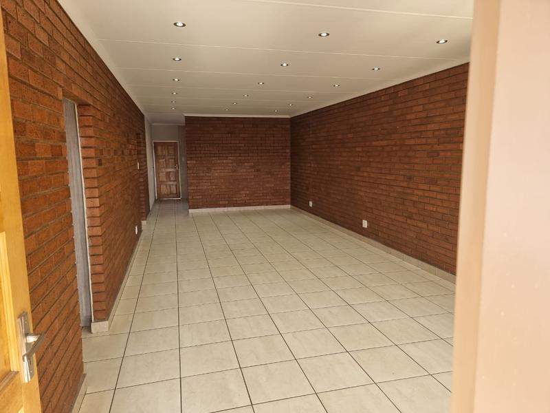 To Let 3 Bedroom Property for Rent in Erasmia Gauteng