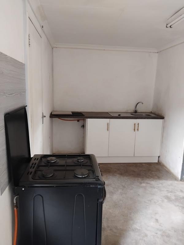 To Let 1 Bedroom Property for Rent in Morning Hill Gauteng