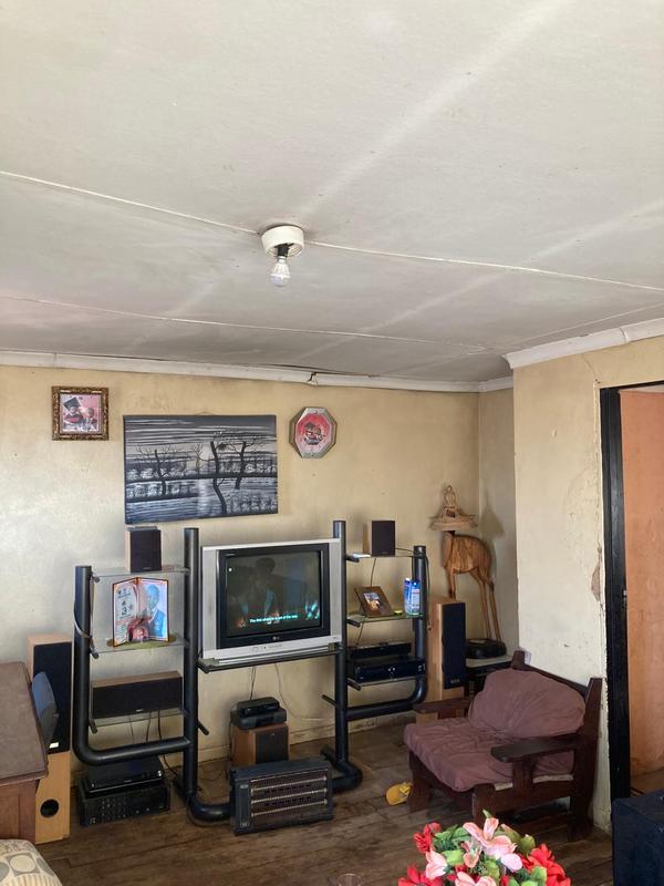 2 Bedroom Property for Sale in Langaville Gauteng