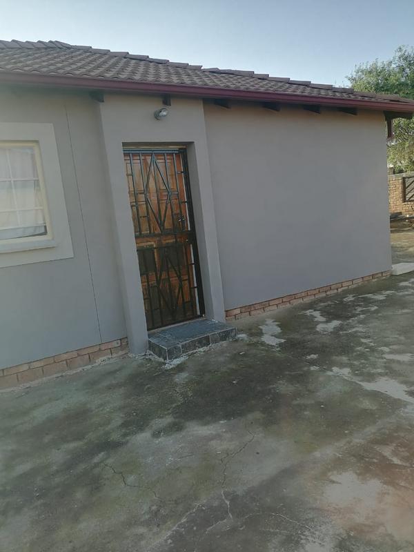 3 Bedroom Property for Sale in Elandspoort Gauteng