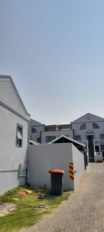 2 Bedroom Property for Sale in Morning Hill Gauteng