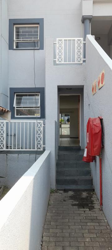 2 Bedroom Property for Sale in Morning Hill Gauteng