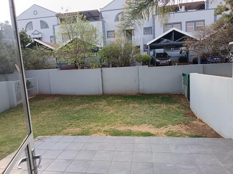 To Let 2 Bedroom Property for Rent in Morning Hill Gauteng