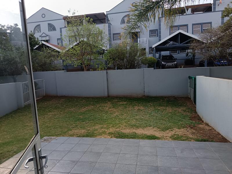 To Let 2 Bedroom Property for Rent in Morning Hill Gauteng