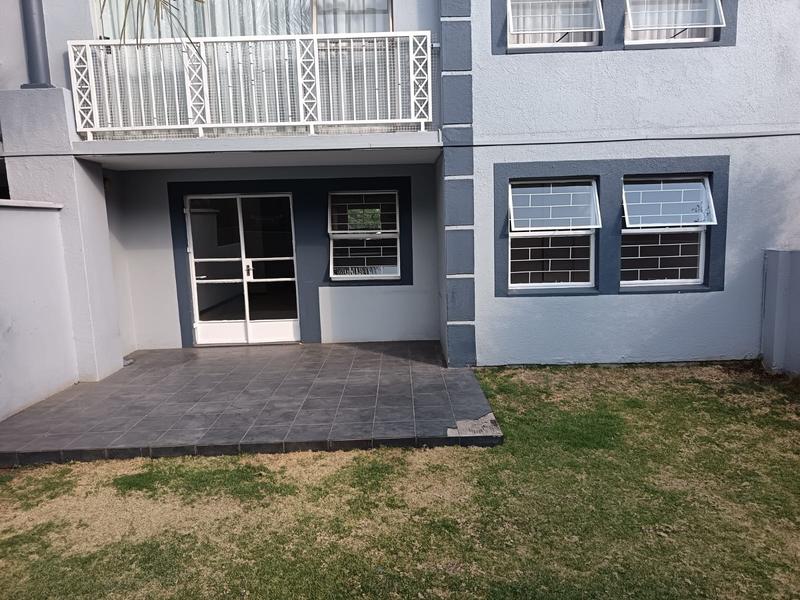 To Let 2 Bedroom Property for Rent in Morning Hill Gauteng
