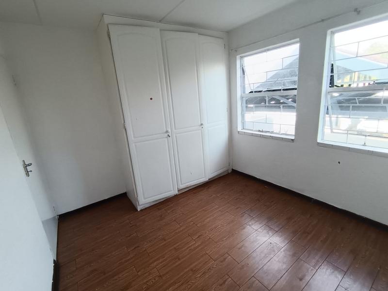 To Let 2 Bedroom Property for Rent in Morning Hill Gauteng