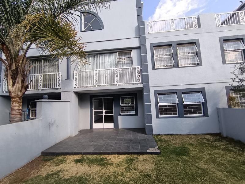 To Let 2 Bedroom Property for Rent in Morning Hill Gauteng
