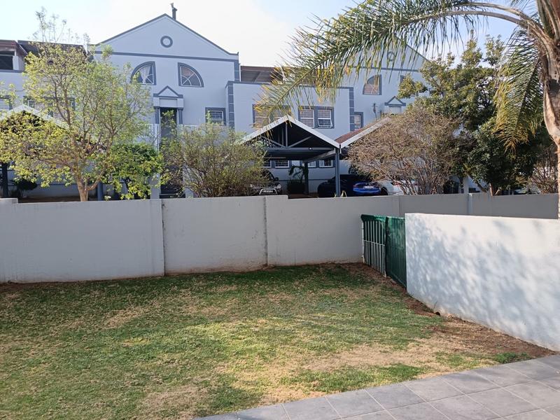 To Let 2 Bedroom Property for Rent in Morning Hill Gauteng