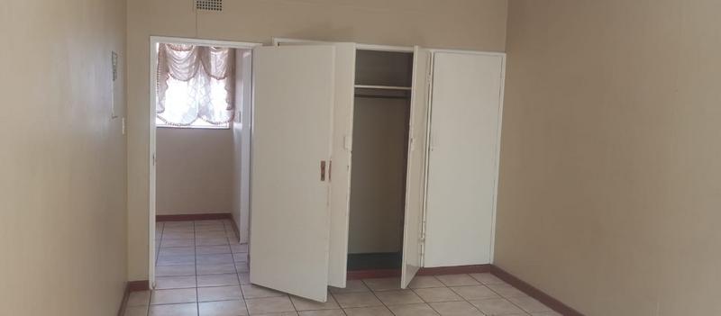 To Let 2 Bedroom Property for Rent in Sunnyside Gauteng