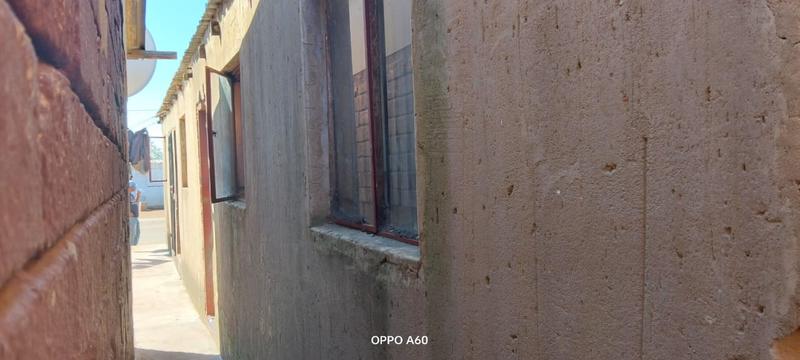 1 Bedroom Property for Sale in Katlehong South Gauteng