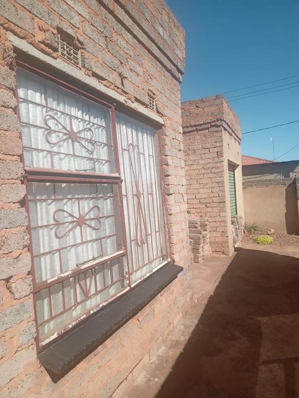3 Bedroom Property for Sale in Moleleki Ext 2 Gauteng