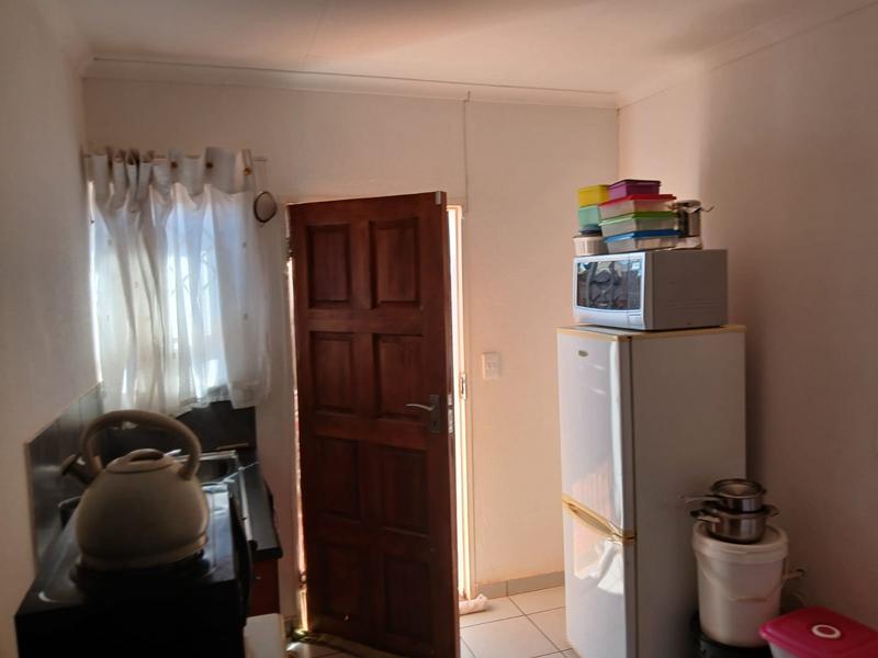 3 Bedroom Property for Sale in Protea Glen Gauteng