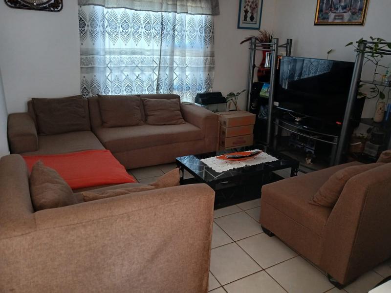 3 Bedroom Property for Sale in Protea Glen Gauteng