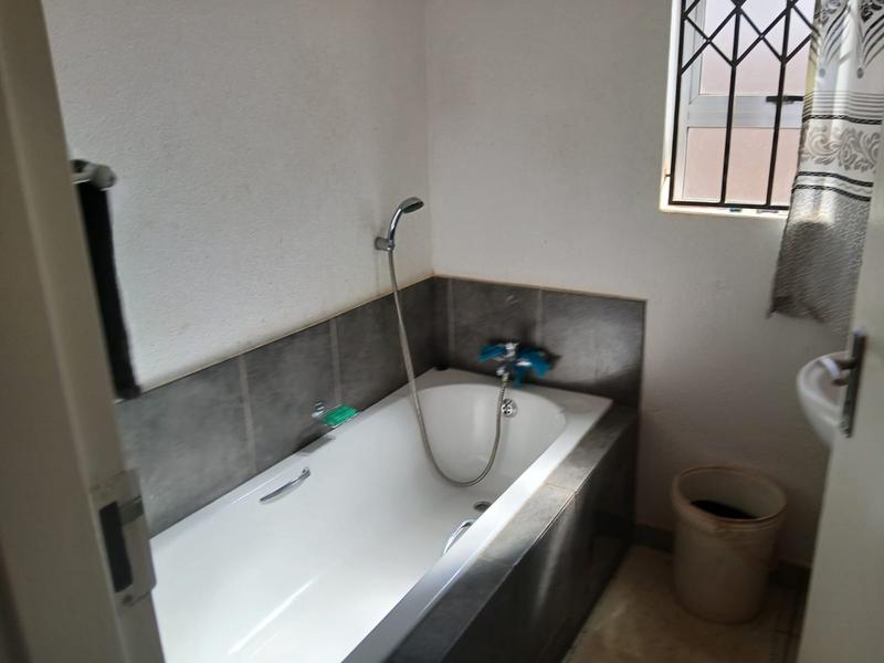3 Bedroom Property for Sale in Protea Glen Gauteng