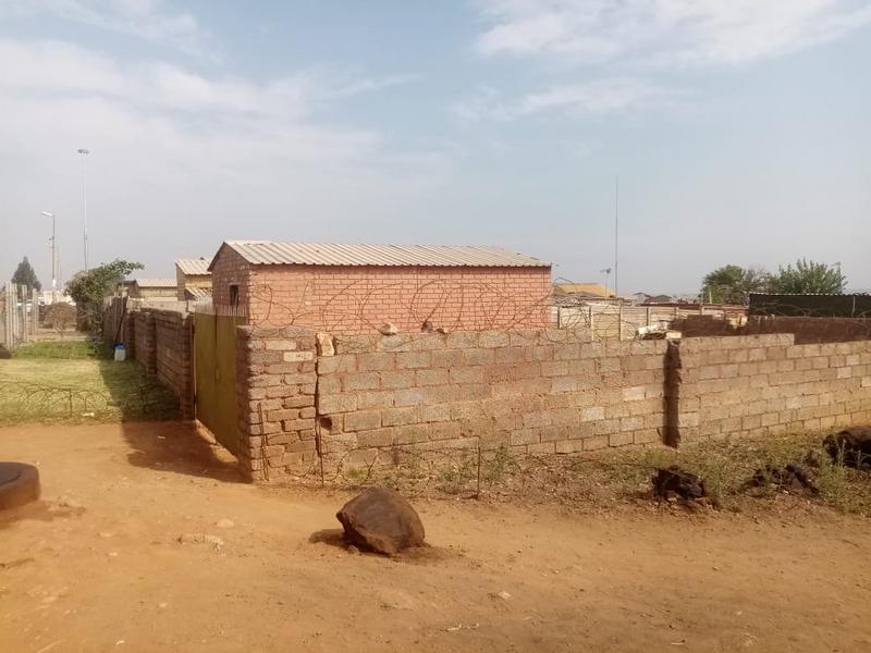 2 Bedroom Property for Sale in Tokoza Gauteng