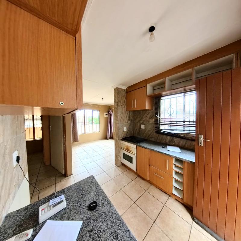 To Let 3 Bedroom Property for Rent in Klipfontein View Gauteng