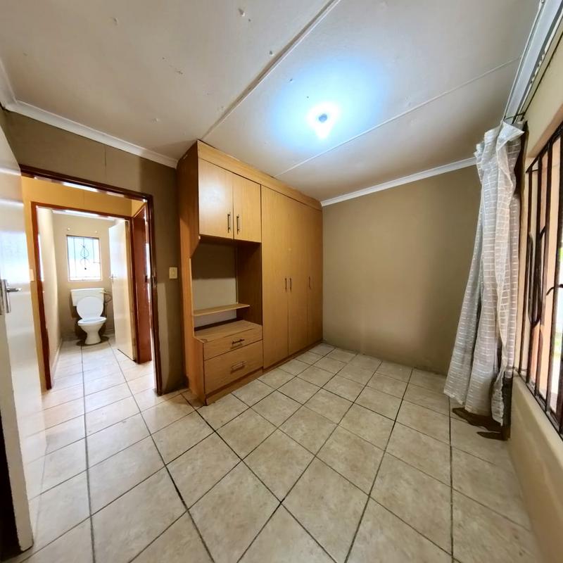 To Let 3 Bedroom Property for Rent in Klipfontein View Gauteng