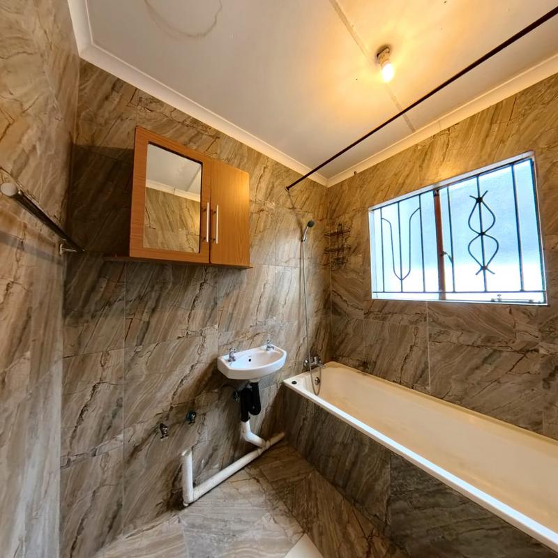 To Let 3 Bedroom Property for Rent in Klipfontein View Gauteng