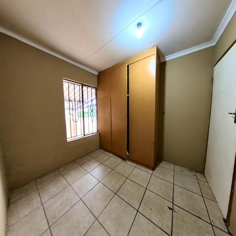 To Let 3 Bedroom Property for Rent in Klipfontein View Gauteng