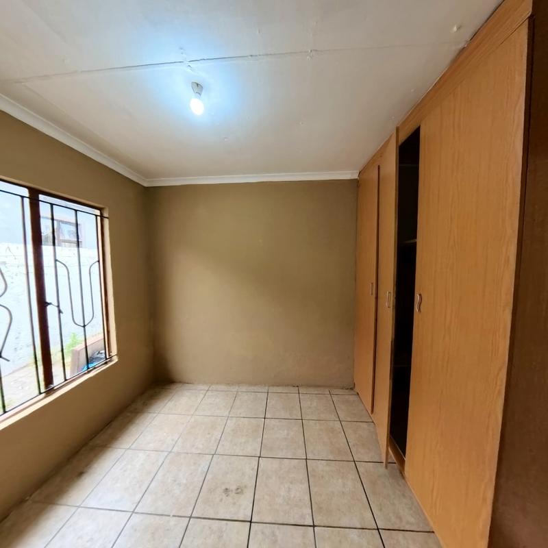 To Let 3 Bedroom Property for Rent in Klipfontein View Gauteng