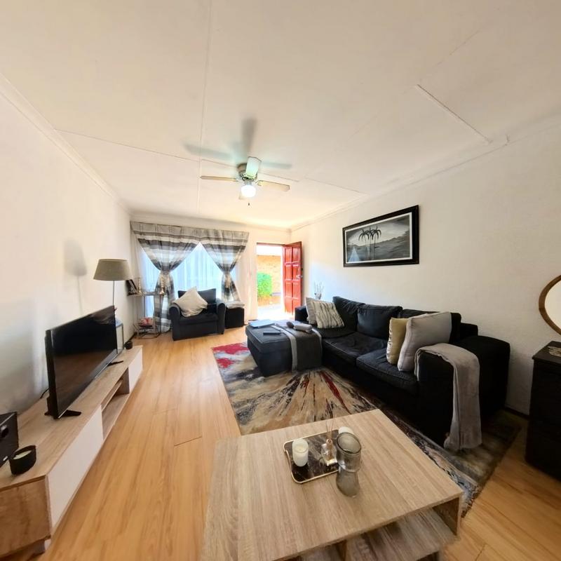 3 Bedroom Property for Sale in Birch Acres Gauteng