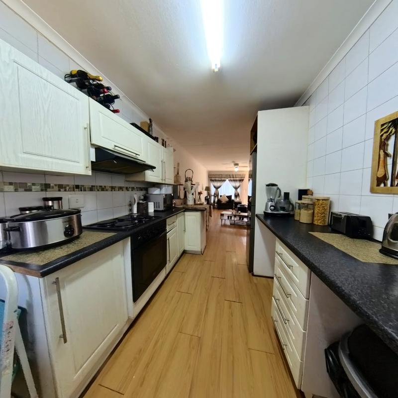 3 Bedroom Property for Sale in Birch Acres Gauteng