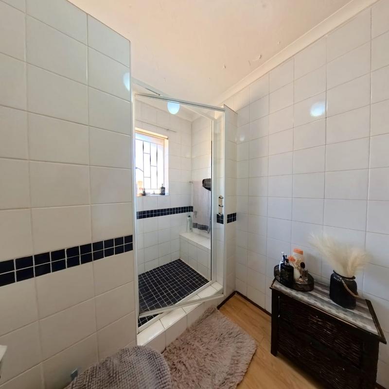 3 Bedroom Property for Sale in Birch Acres Gauteng