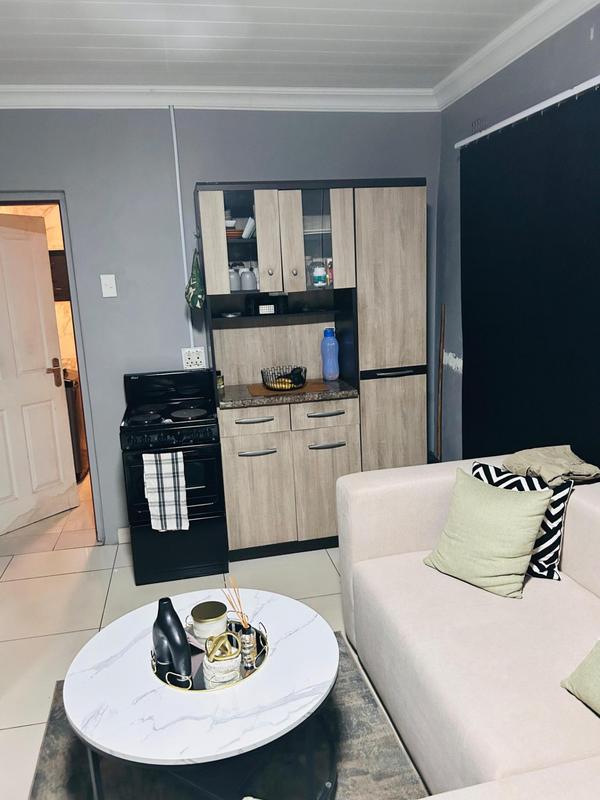To Let 1 Bedroom Property for Rent in Chiawelo Gauteng