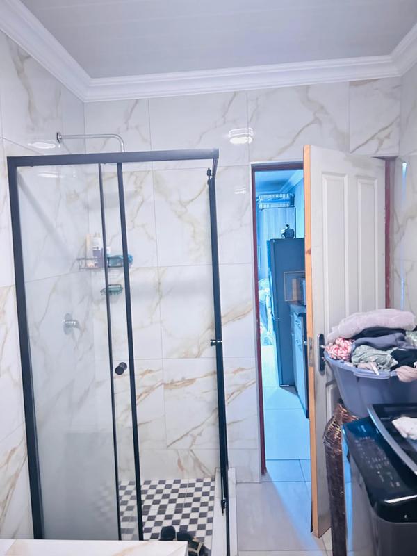 To Let 1 Bedroom Property for Rent in Chiawelo Gauteng