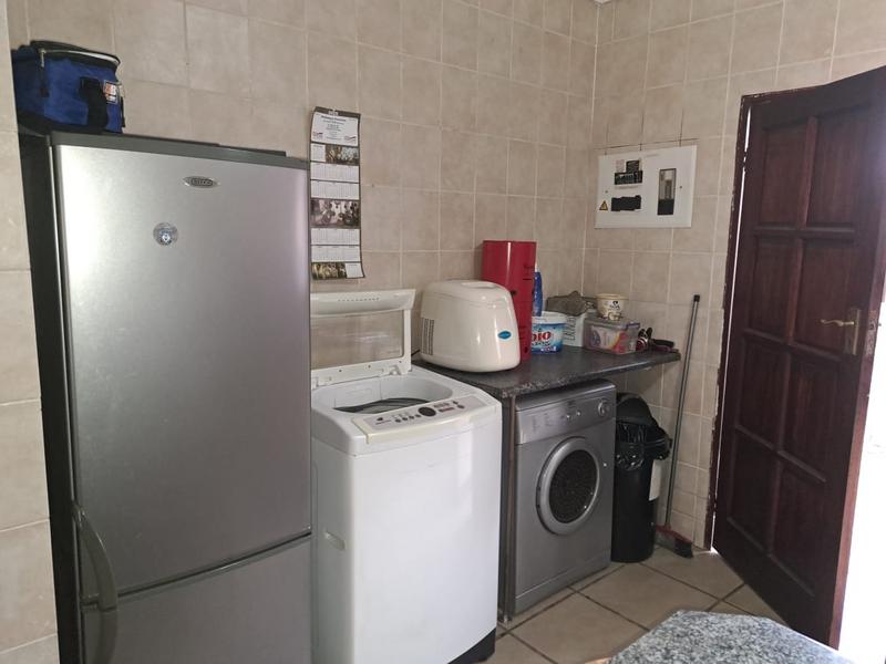 3 Bedroom Property for Sale in Kenmare Gauteng