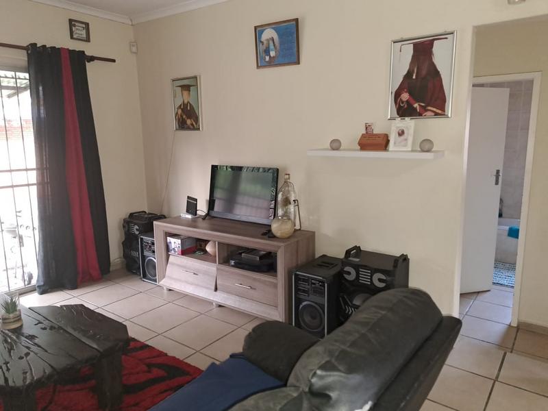 3 Bedroom Property for Sale in Kenmare Gauteng