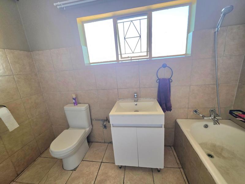 2 Bedroom Property for Sale in Elspark Gauteng
