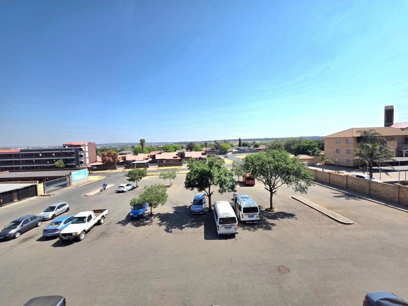 2 Bedroom Property for Sale in Elspark Gauteng