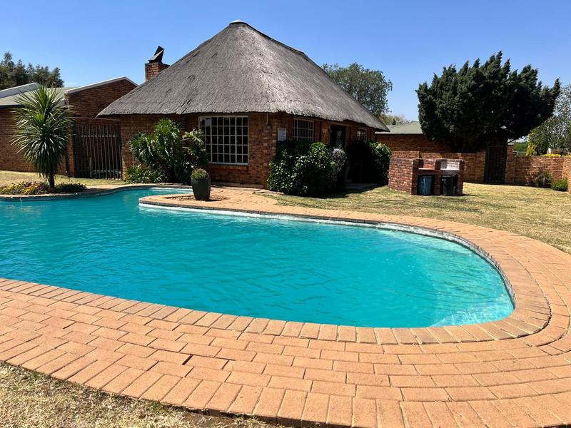2 Bedroom Property for Sale in Sunair Park Gauteng