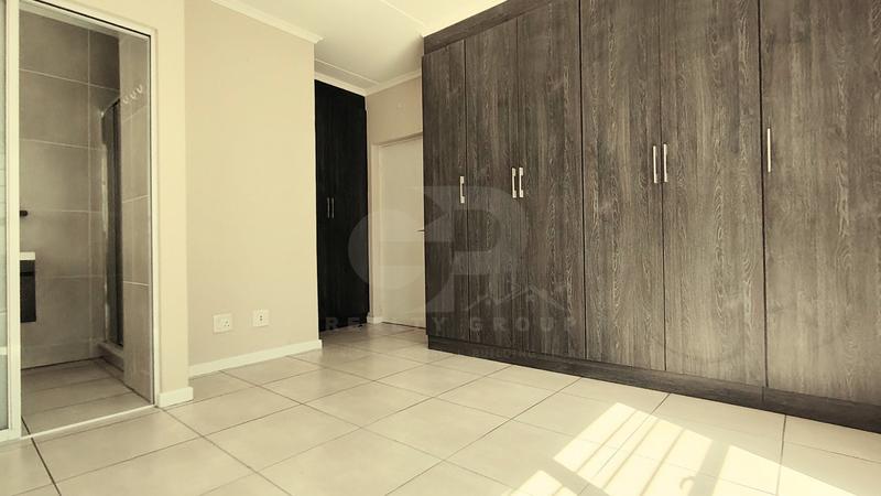 To Let 3 Bedroom Property for Rent in Greenstone Hill Gauteng