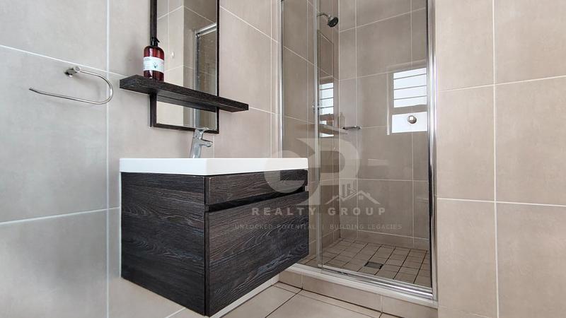 To Let 3 Bedroom Property for Rent in Greenstone Hill Gauteng