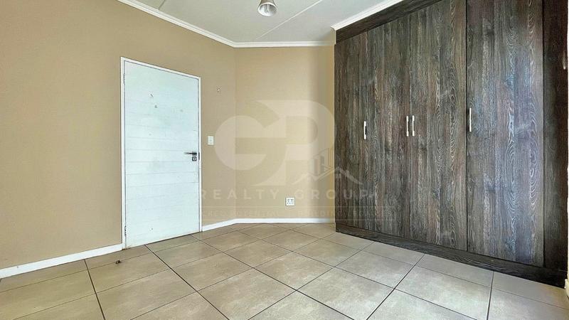 To Let 3 Bedroom Property for Rent in Greenstone Hill Gauteng