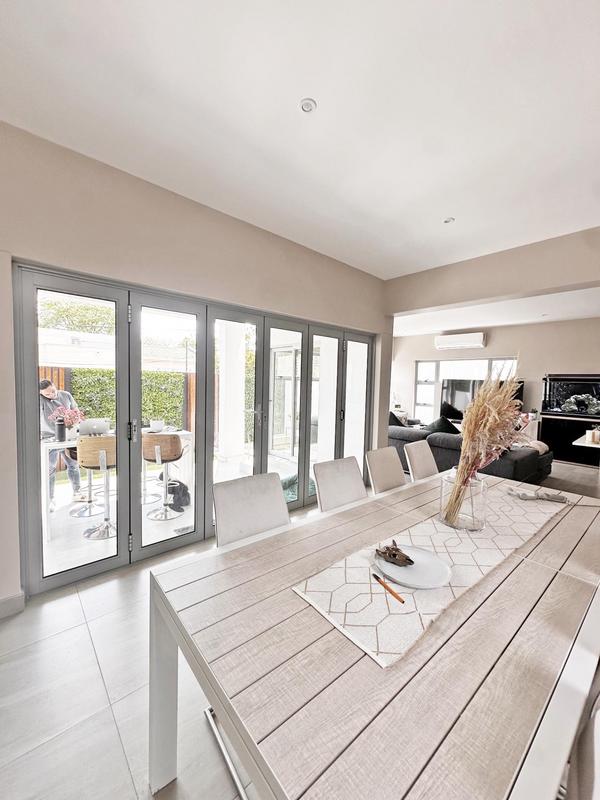 To Let 4 Bedroom Property for Rent in Bryanston Gauteng