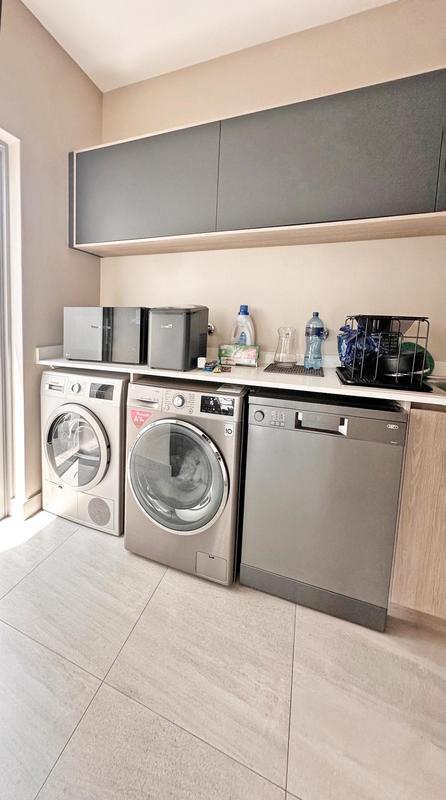 To Let 4 Bedroom Property for Rent in Bryanston Gauteng