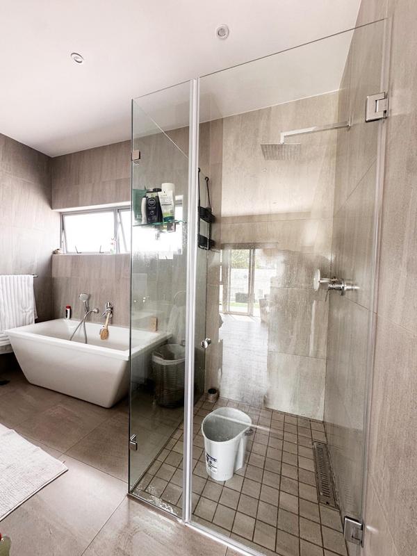 To Let 4 Bedroom Property for Rent in Bryanston Gauteng