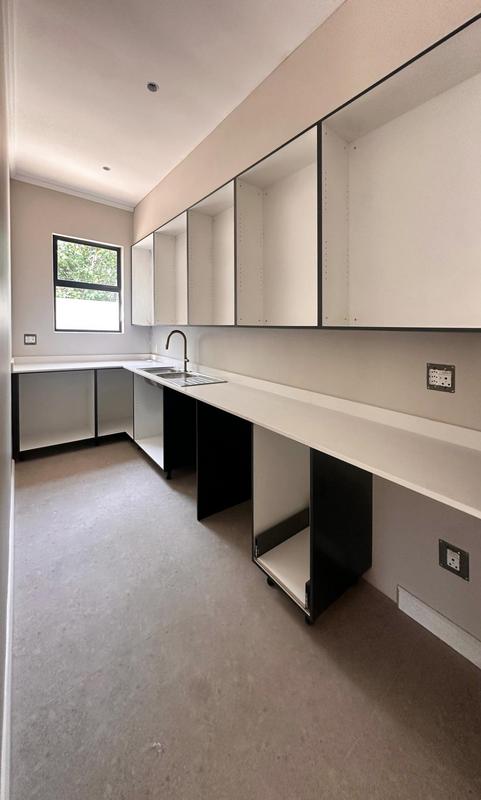 3 Bedroom Property for Sale in Bryanston Gauteng
