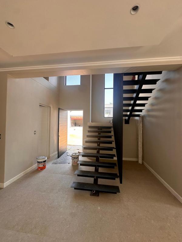 3 Bedroom Property for Sale in Bryanston Gauteng