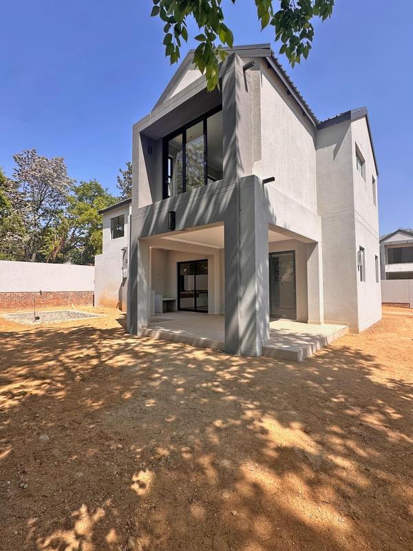 3 Bedroom Property for Sale in Bryanston Gauteng