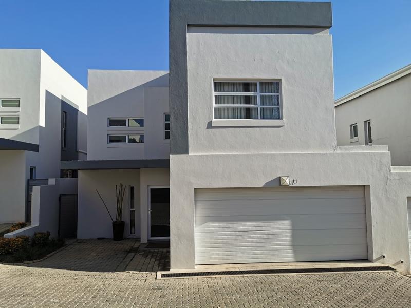 3 Bedroom Property for Sale in Morningside Gauteng