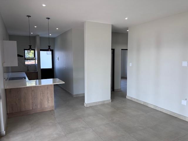 2 Bedroom Property for Sale in Faerie Glen Gauteng