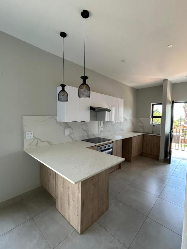 2 Bedroom Property for Sale in Faerie Glen Gauteng