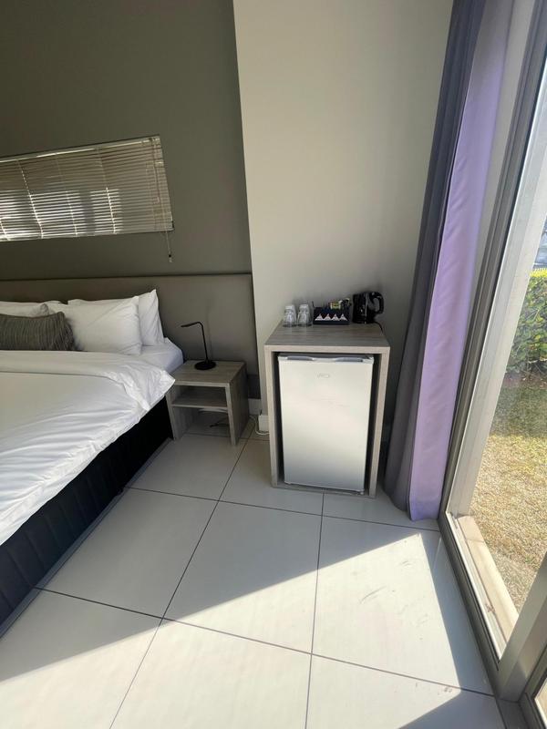 To Let 2 Bedroom Property for Rent in Rosebank Gauteng