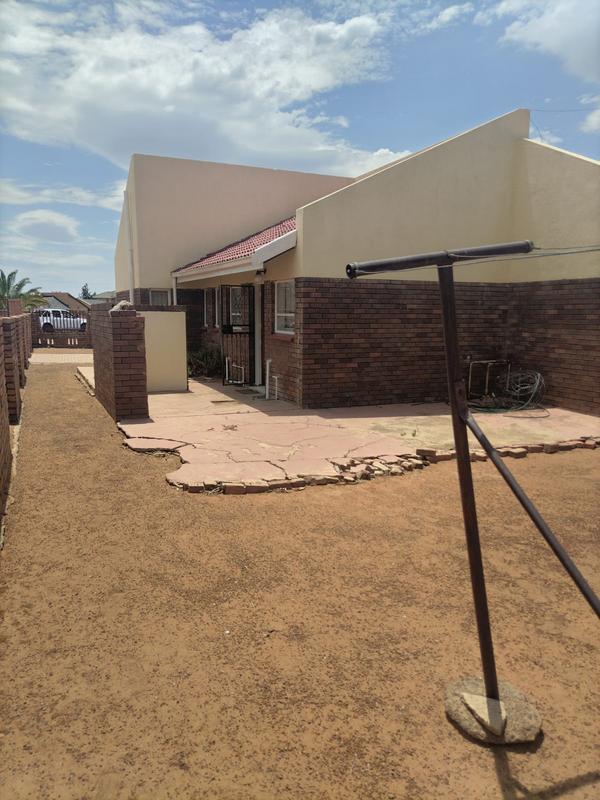 3 Bedroom Property for Sale in Soshanguve Gauteng