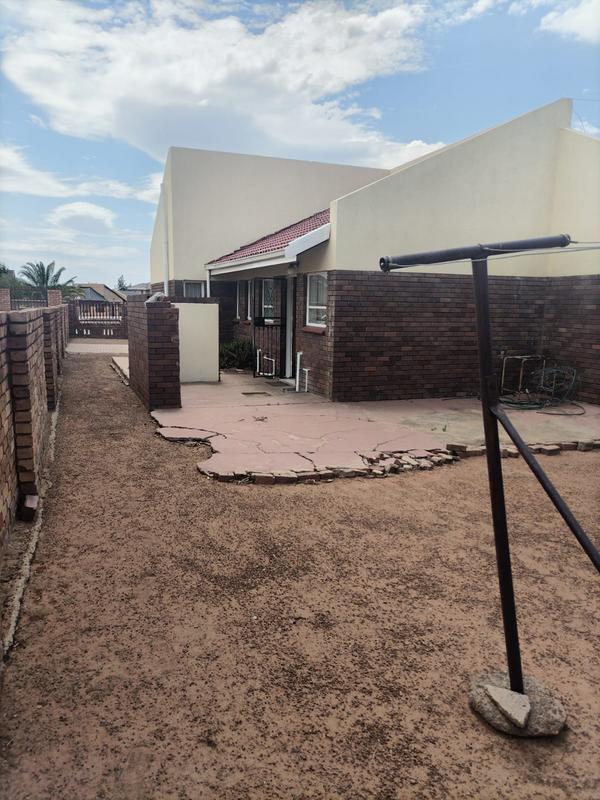 3 Bedroom Property for Sale in Soshanguve Gauteng
