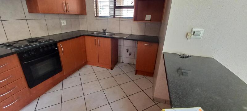 To Let 3 Bedroom Property for Rent in Vanderbijlpark Gauteng